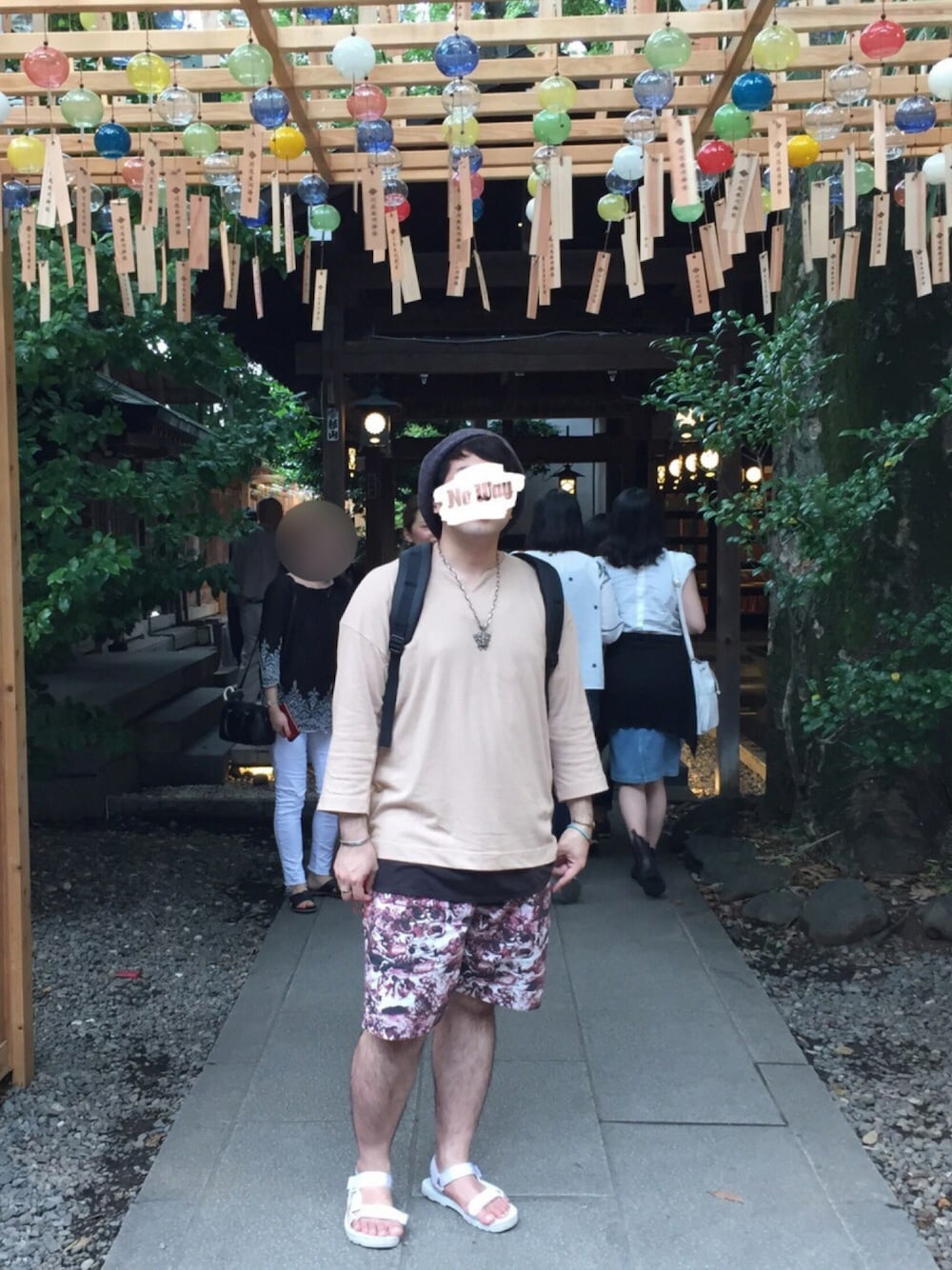 「川越、氷川神社、風鈴、おニュー、tk.TAKEO KIKUCHI、MEMENTISM」｜「Indian Jewelryのアイテム（ネックレス、シルバー系）」を使った、you_woodsさん（メンズ・169cm）の夏コーディネートの1枚目の写真