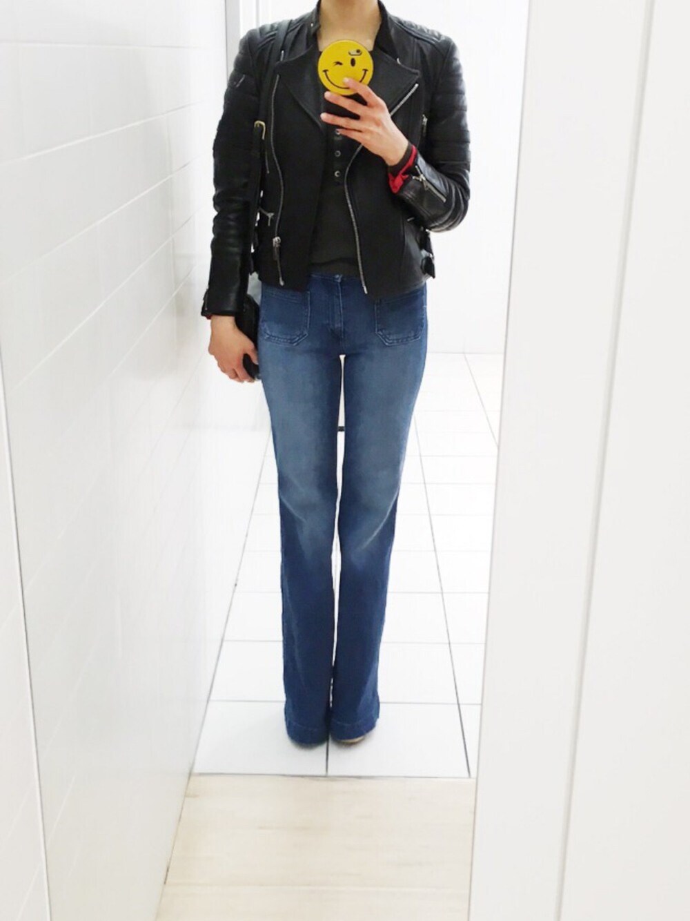 「ootd」｜「GAPのフレアデニム（デニムパンツ、ブルー系）」を使った、fumikoさん（レディース・160cm）の春コーディネートの1枚目の写真