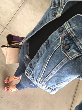「Charlotte Olympia（シャーロットオリンピア）のアイテム（サンダル）」を使った、fumikoさん（レディース・160cm）の秋コーディネート