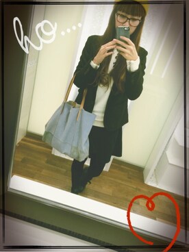 「DIESEL（ディーゼル）のアイテム（トートバッグ、その他）」を使った、Tomomi❤︎さん（レディース・165cm）の秋コーディネート
