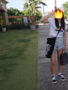 「UNIF（ユニフ）のアイテム（パンツ）」を使った、rikoさん（レディース・166cm）の春コーディネート