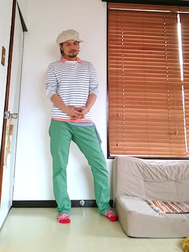 「緑パンツ」｜「アイテム（アクセサリー）」を使った、ＧＡＴＳさん（メンズ・175cm）の夏コーディネート
