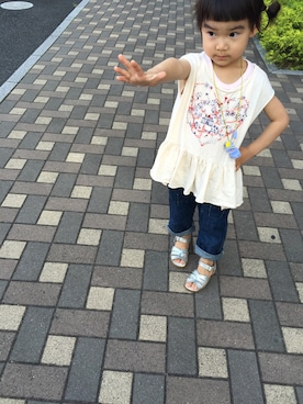 「SWAP MEET MARKET（スワップミートマーケット）のアイテム（Tシャツ/カットソー、ベージュ系）」を使った、ぽんちゅうさん（キッズ・110cm）の夏コーディネート