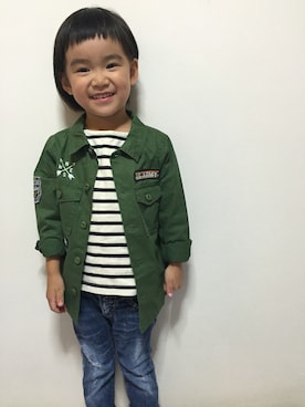 「Rodeo Crowns KIDS（ロデオクラウンズ　キッズ）のアイテム（ミリタリージャケット、グリーン系）」を使った、ぽんちゅうさん（キッズ・110cm）の秋コーディネート