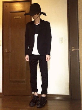「SHAREEF（シャリーフ）のアイテム（スラックス）」を使った、わっきーさん（メンズ・170cm）の春コーディネート