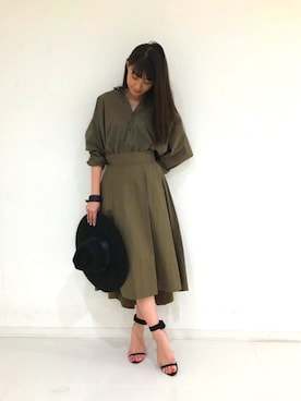 「DRWCYS（ドロシーズ）のアイテム（サンダル）」を使った、はらだゆかさん（レディース・160cm）の夏コーディネート