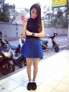 「skirt」｜「アイテム（PC・スマホグッズ/家電）」を使った、Mimi Tsaiさん（レディース・159cm）の秋コーディネート
