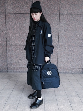 「INTERBREED」｜「アイテム（ジャケット/アウター）」を使った、Mimi Tsaiさん（レディース・159cm）の春コーディネート