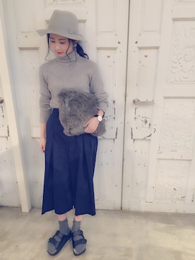 「帽子」｜「アイテム（クラッチバッグ）」を使った、ともちんさん（レディース・156cm）の秋コーディネート