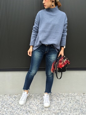 「Ungrid（アングリッド）のインディゴフレイドヘムストスリ（デニムパンツ）」を使った、ayumiさん（レディース・154cm）の秋コーディネート