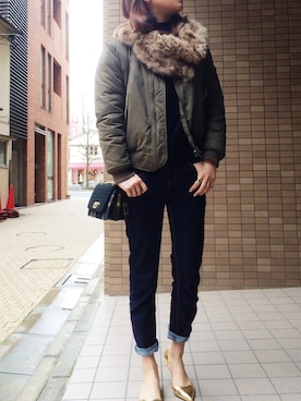 「インディゴデニム」｜岩谷 英里子さん（レディース・169cm）の春コーディネート