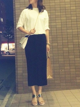 「パイソン柄」｜岩谷 英里子さん（レディース・169cm）の春コーディネート