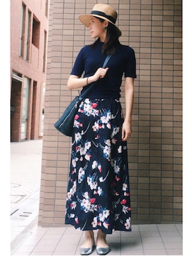 「花柄 スカート」｜岩谷 英里子さん（レディース・169cm）の夏コーディネート