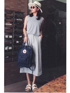 「Fjallraven Kanken（フェールラーベンカンケン）のアイテム」を使った、岩谷 英里子さん（レディース・169cm）の夏コーディネート