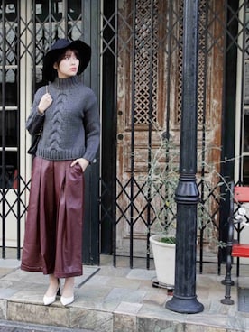 「ガウチョパンツ」｜岩谷 英里子さん（レディース・169cm）の冬コーディネート