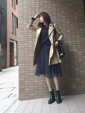 「GOUT COMMUN（グーコミューン）のアイテム（ショルダーバッグ）」を使った、岩谷 英里子さん（レディース・169cm）の春コーディネート