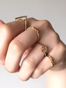 「アイテム（リング）」を使った、岩谷 英里子さん（レディース・169cm）の春コーディネート