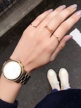 「MICHAEL KORS（マイケルコース）のアイテム」を使った、岩谷 英里子さん（レディース・169cm）の春コーディネート