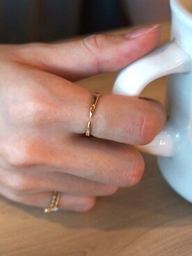 「アイテム（リング）」を使った、岩谷 英里子さん（レディース・169cm）の秋コーディネート