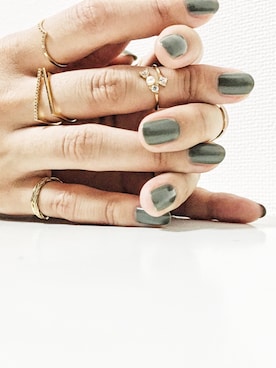 「セルフネイル」｜岩谷 英里子さん（レディース・169cm）の秋コーディネート