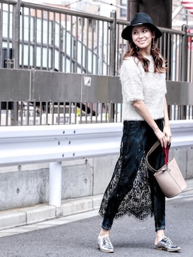 「アイテム（ドレスシューズ）」を使った、岩谷 英里子さん（レディース・169cm）の秋コーディネート