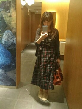 「DHOLIC（ディーホリック）のアイテム（モカシン/デッキシューズ）」を使った、humiさん（レディース・160cm）の秋コーディネート