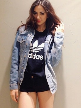 「brandymelville」｜「アイテム（ジャケット/アウター）」を使った、Lauren Rhoden さん（レディース・173cm）の夏コーディネート