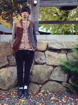 「STUDIOUS（ステュディオス）のアイテム（スニーカー）」を使った、ばりのすけさん（メンズ・181cm）の冬コーディネート