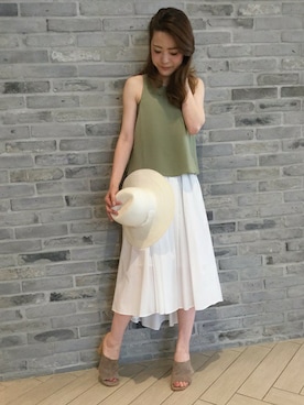 「Noble（ノーブル）のアイテム（帽子）」を使った、Noble天神ビオロ店スタッフさん（レディース・163cm）の夏コーディネート