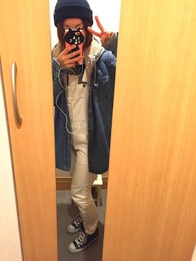 「BAYFLOW（ベイフロー）のアイテム（オールインワン・サロペット）」を使った、AwtnbIさん（レディース・158cm）の冬コーディネート