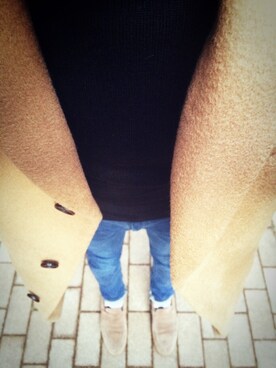 「アイテム（チェスターコート、イエロー系）」を使った、dos.さん（メンズ・169cm）の冬コーディネート