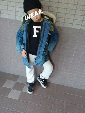 「DENIM DUNGAREE（デニムダンガリー）のアイテム（モッズコート）」を使った、noko_pukuさん（キッズ・120cm）の冬コーディネート