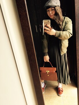 「JIMMY CHOO（ジミーチュウ）のアイテム（その他シューズ）」を使った、Hitomi Sekiguchiさん（レディース・154cm）の秋コーディネート
