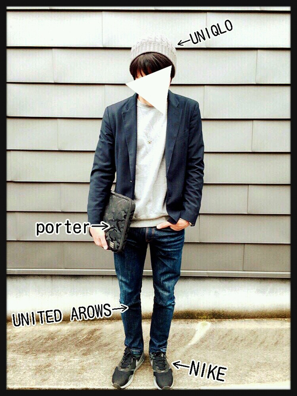 「ニット帽、デニム、スウェット、PORTER、クラッチバッグ、NIKE、テーラードジャケット」｜「PORTERのPORTER クラッチバッグ（バッグ、ブラック系）」を使った、そらたさん（メンズ・168cm）の秋コーディネートの1枚目の写真