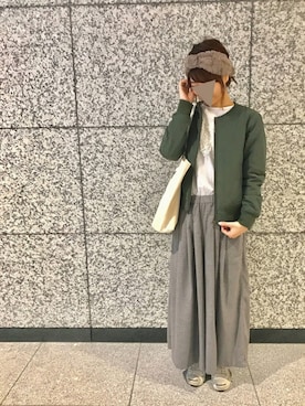 「ジャックパーセル」｜「アイテム（ノーカラージャケット）」を使った、ぴよさんさん（レディース・160cm）の秋コーディネート