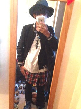 「アイテム（スタジャン）」を使った、かなさすさん（メンズ・172cm・10代）の冬コーディネート