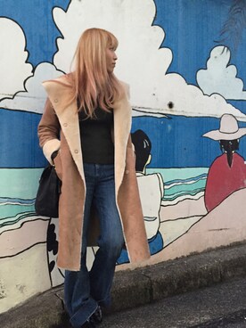 「70s」｜「アイテム（ムートンコート）」を使った、ALISAさん（レディース・162cm）の冬コーディネート