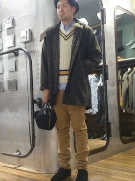 「ADAM ET ROPE'（アダムエロペ）のアイテム（ダッフルコート）」を使った、スタッフさん（メンズ・177cm）の冬コーディネート