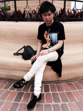 「JIMMY CHOO（ジミーチュウ）のアイテム（その他シューズ）」を使った、葉さん（メンズ・166cm）の夏コーディネート