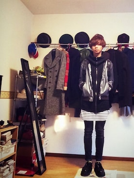 「GEORGE COX（ジョージコックス）のアイテム（シューズ）」を使った、Honeyさん（メンズ・176cm）の秋コーディネート