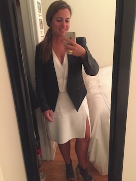 「HELMUT LANG（ヘルムートラング）のアイテム（テーラードジャケット）」を使った、Lizzyさん（レディース・160cm）の秋コーディネート