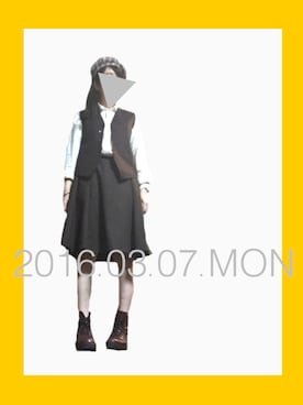 「カフェ」｜「アイテム（ハンチング/ベレー帽）」を使った、きちこ。さん（レディース・157cm）の春コーディネート