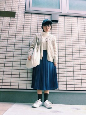 「SNOOPY（スヌーピー）のアイテム（アクセサリー）」を使った、音織さん（レディース・156cm）の冬コーディネート