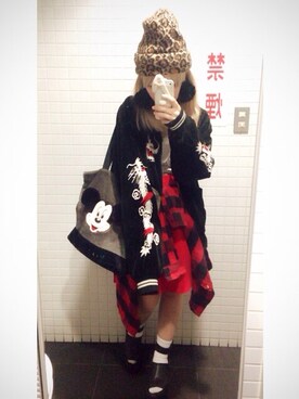 「UNBILICAL（エンブレム）のtokyobopper / 大仏シューズ（サンダル、ブラック系）」を使った、riさん（レディース・152cm）の秋コーディネート