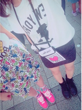 「Keith Haring（キース・ヘリング）のアイテム（バッグ）」を使った、Sahoさん（レディース・147cm）の夏コーディネート