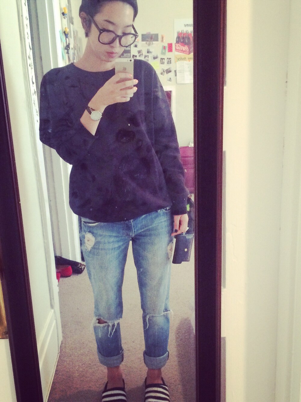 「Mirror、offday、comfortable」｜「American Apparelのアイテム（ニットキャップ/ビーニー、ブラック系）」を使った、DAHEAN EMILY LEEさん（レディース・164cm）の秋コーディネートの1枚目の写真