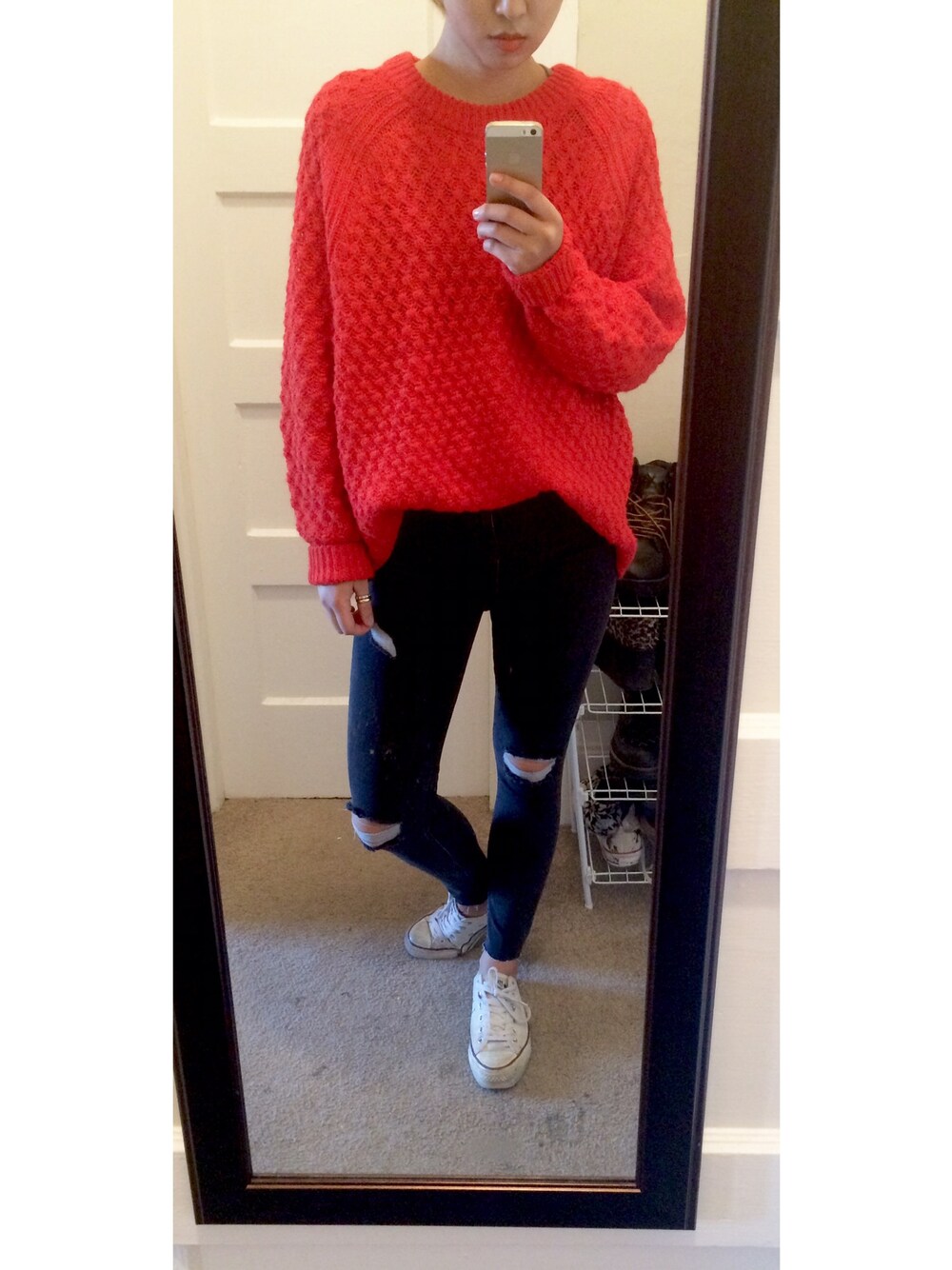 「school、ootd、daily look、orange、pants」｜「TOPSHOPのアイテム（その他パンツ、グレー系）」を使った、DAHEAN EMILY LEEさん（レディース・165cm）の春コーディネートの1枚目の写真
