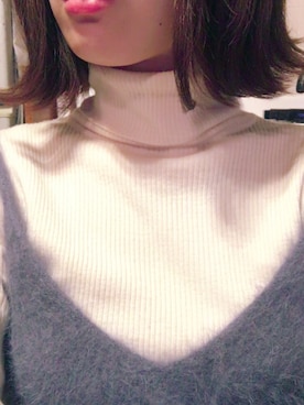 「UNIQLO（ユニクロ）のアイテム（ニット/セーター、ホワイト系）」を使った、takeさん（レディース・164cm）の秋コーディネート