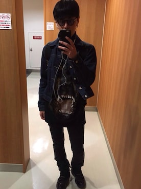 「GIVENCHY」｜「アイテム（デニムジャケット）」を使った、ゆうきさん（メンズ・171cm）の秋コーディネート