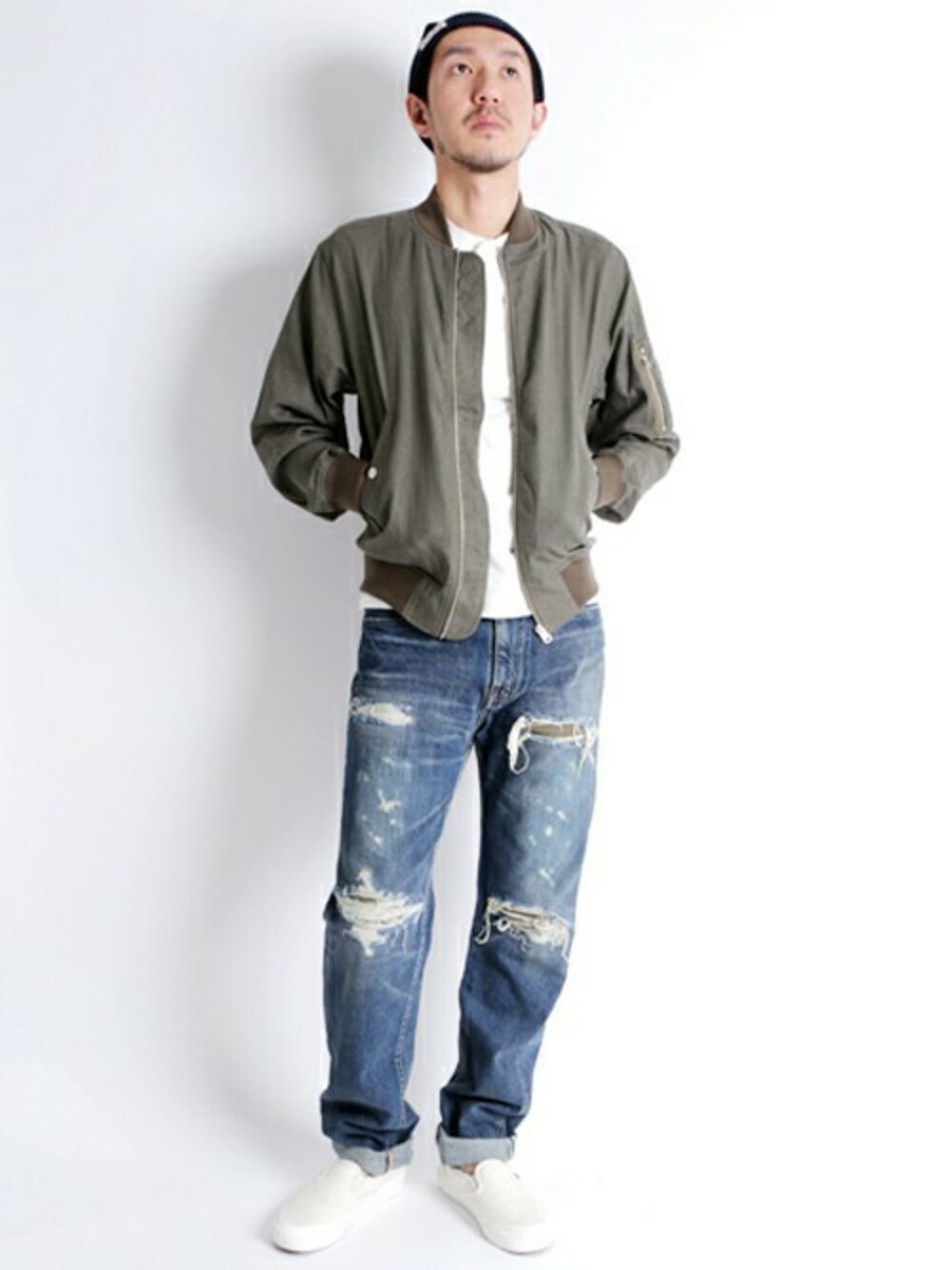 「ミリタリー、Denime、アメカジ、ニット帽、MA-1、505、デニムパンツ、加工デニム、クラッシュデニム、ﾘﾍﾟｱﾃﾞﾆﾑ」｜「Denimeの505 type-Damage&Repair model-（デニムパンツ、ブルー系）」を使った、DenimeWebStoreさん（メンズ・175cm）の夏コーディネートの1枚目の写真